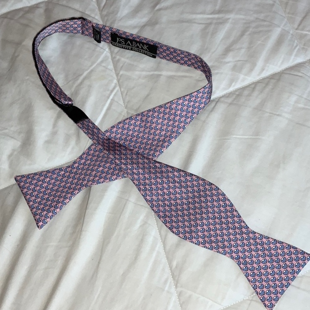Jos. A. Bank adjustable bow tie